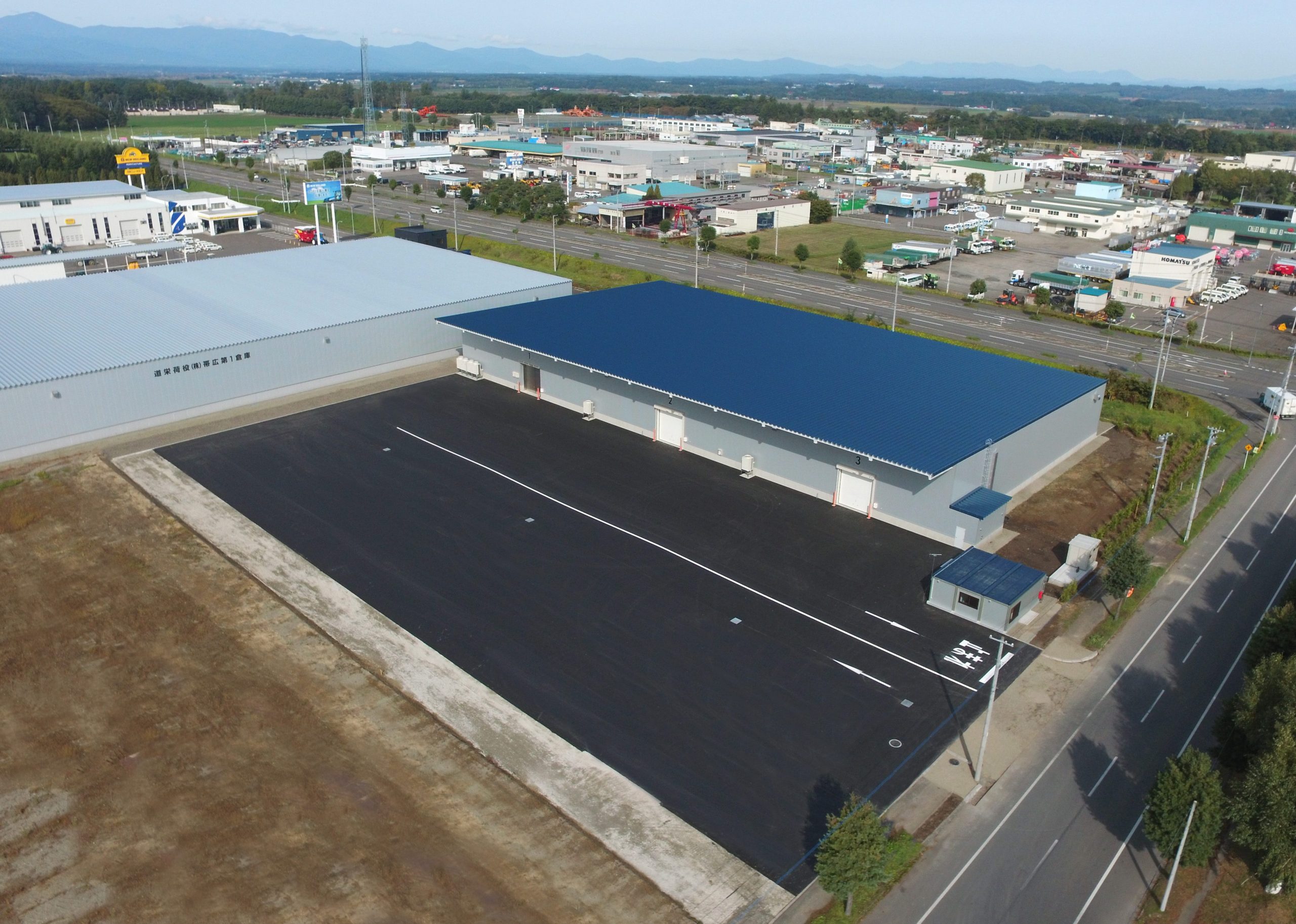 芽室 倉庫 外観